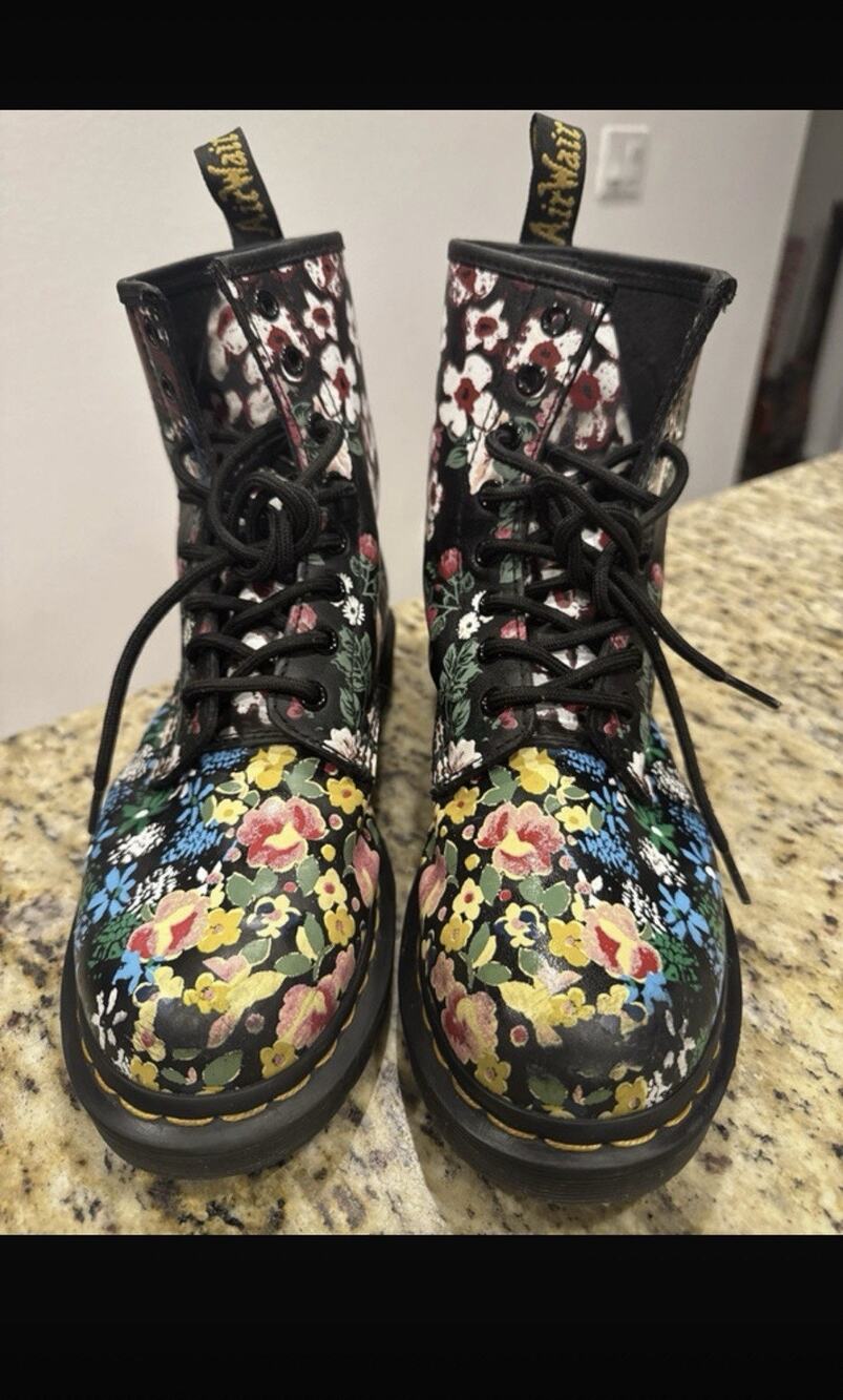 Dr. Martens 1460 Pascal Floral Boots Rare Deadstock Design Size 7 Women's